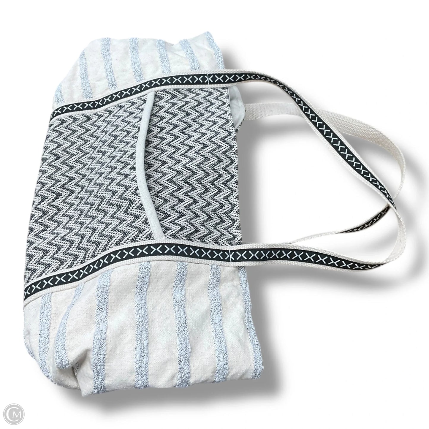 Tote By Clothes Mentor, Size: Large