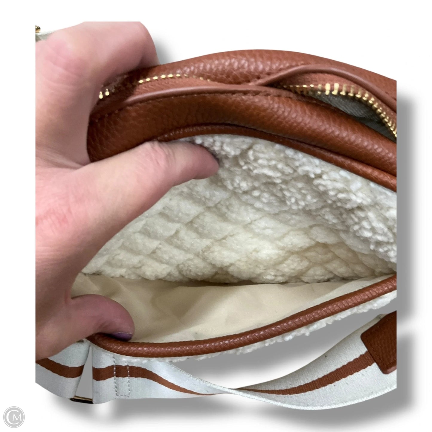 Crossbody By Shiraleah, Size: Medium