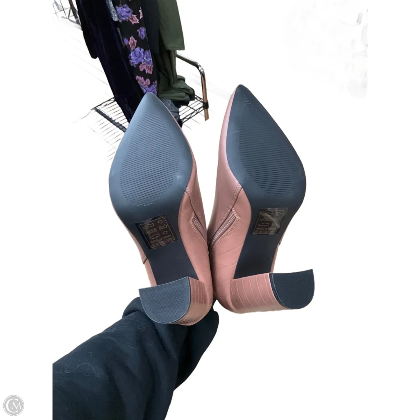 Boots Ankle Heels By Qupid In Mauve, Size: 8.5