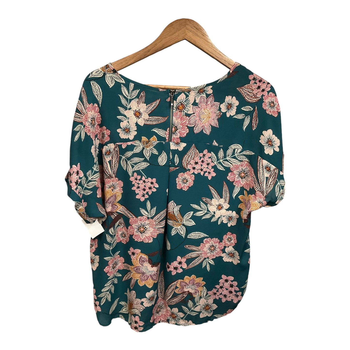 Top Short Sleeve By Maurices In Floral Print, Size: L