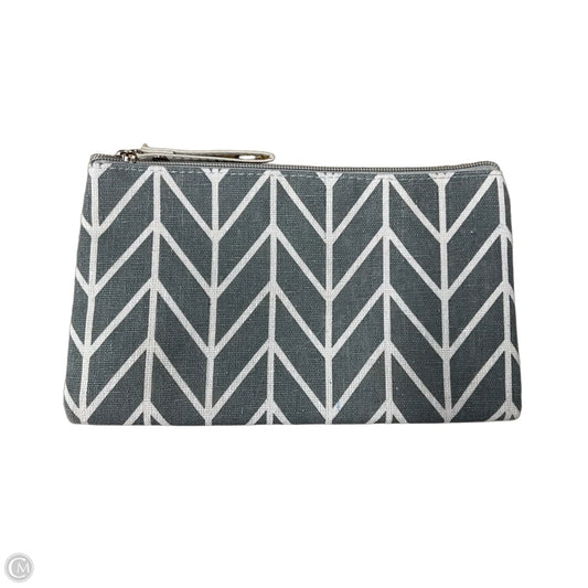 Makeup Bag By Clothes Mentor, Size: Small