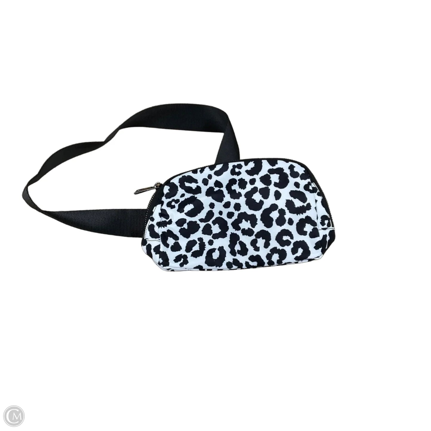 Crossbody By Clothes Mentor, Size: Medium