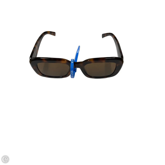 Sunglasses Luxury Designer By Clothes Mentor