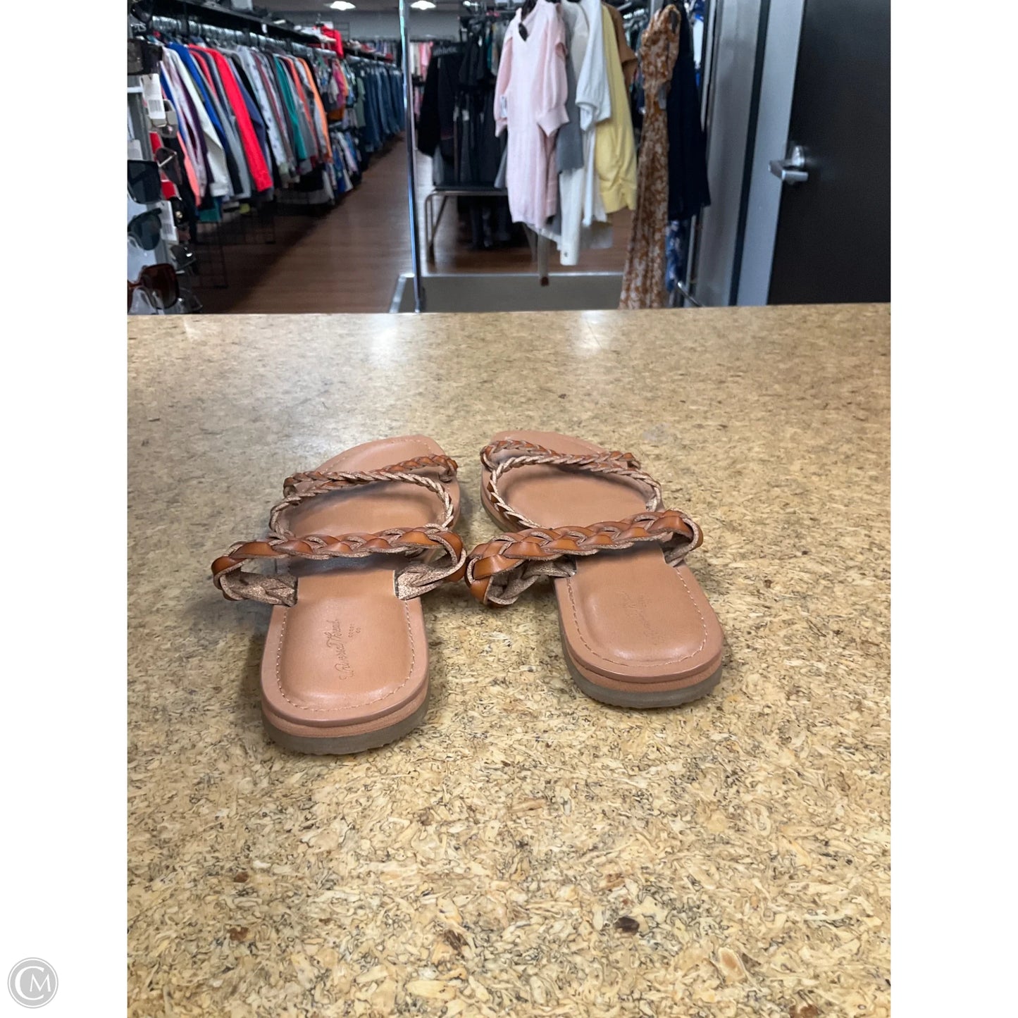 Sandals Flats By Universal Thread In Tan, Size: 6