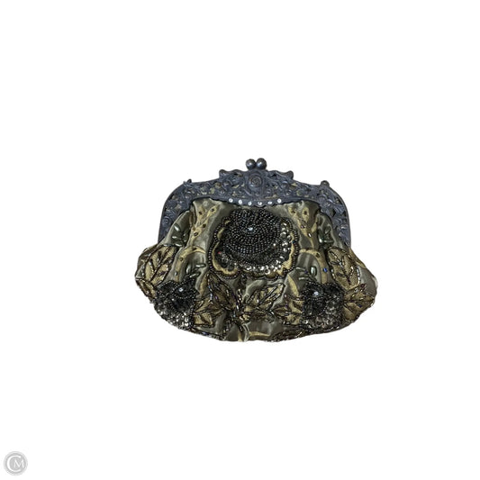 Clutch By Clothes Mentor, Size: Small