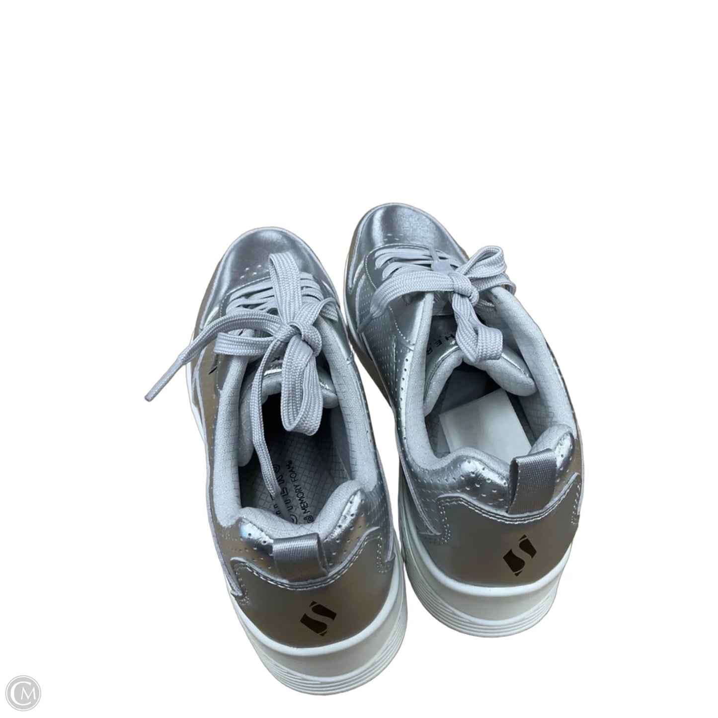 Shoes Sneakers By Skechers In Silver, Size: 8