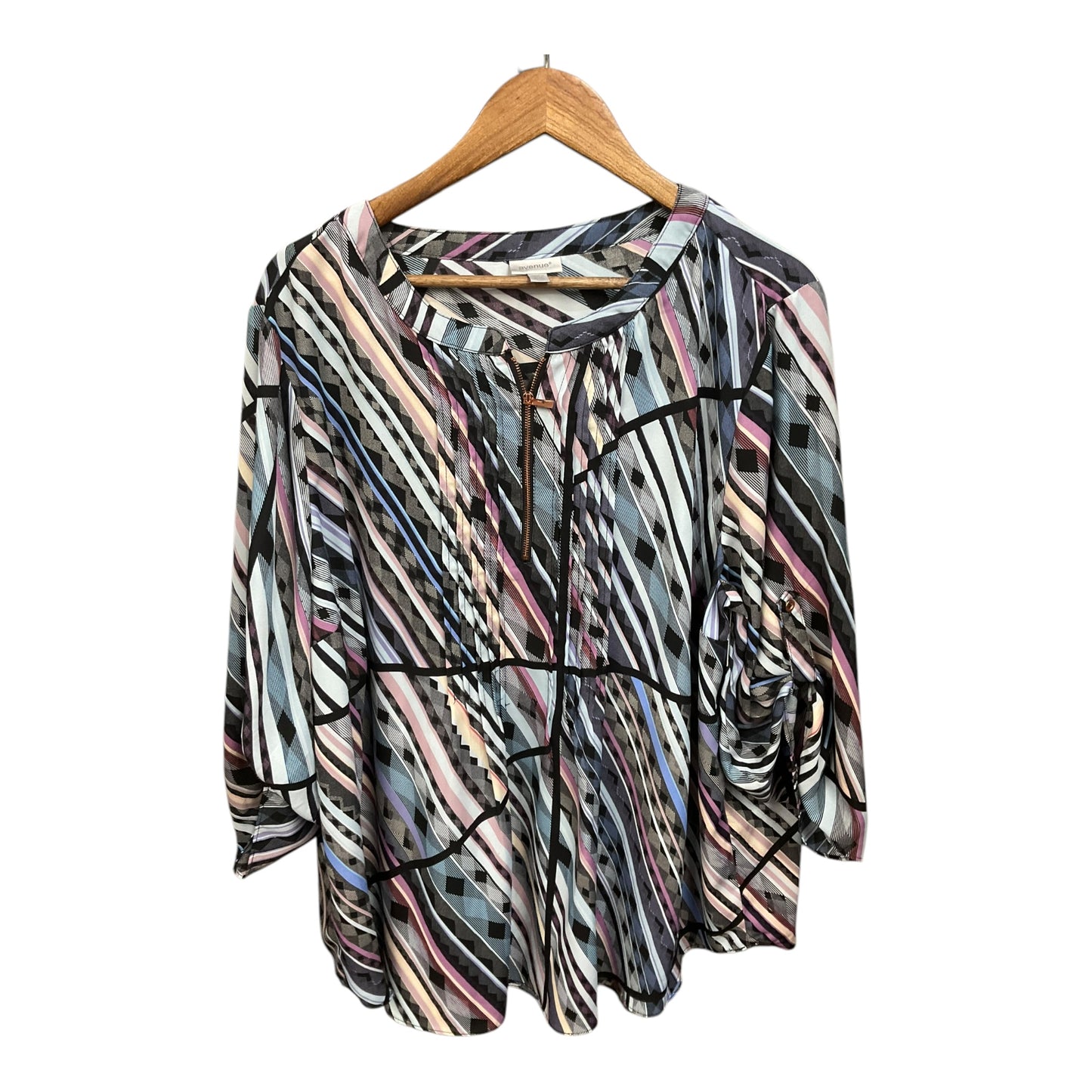 Blouse 3/4 Sleeve By Avenue In Multi-colored, Size: 3x