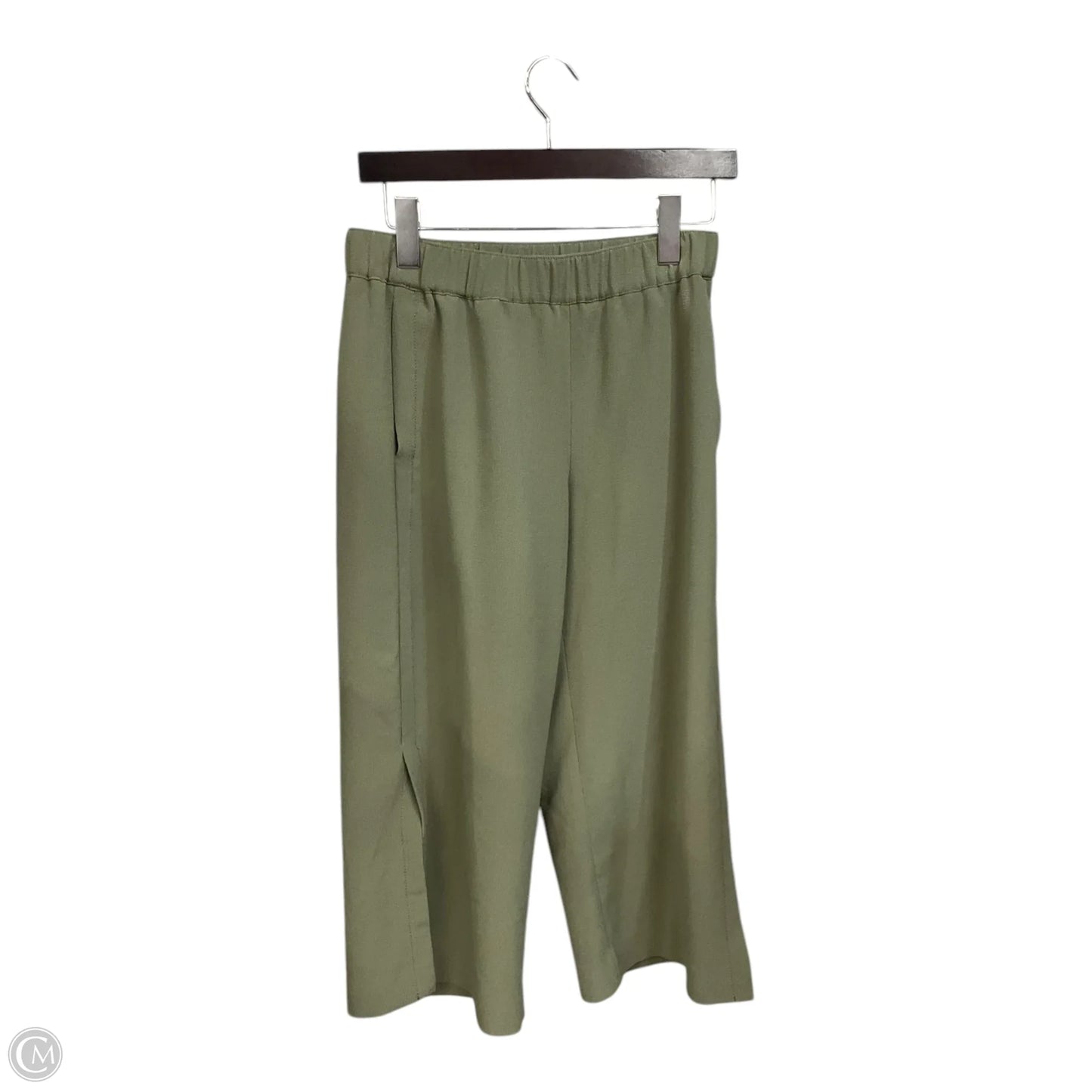 Capris By Clothes Mentor In Green, Size: S