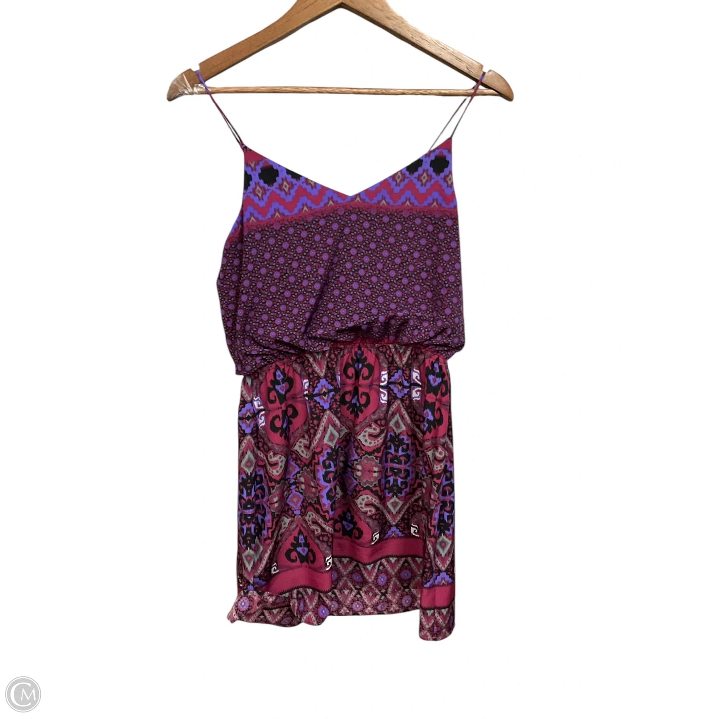 Dress Casual Short By Express In Maroon, Size: S