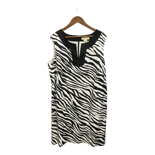 Dress Casual Short By Michael Kors In Animal Print, Size: 20