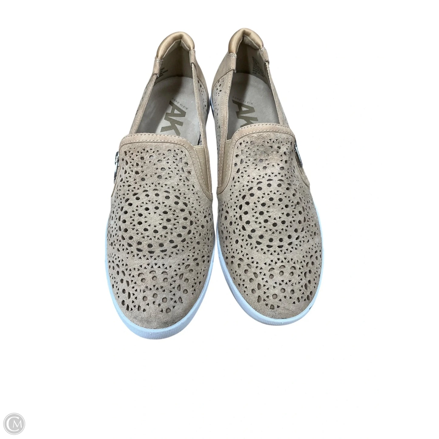 Shoes Sneakers By Clothes Mentor In Tan, Size: 10