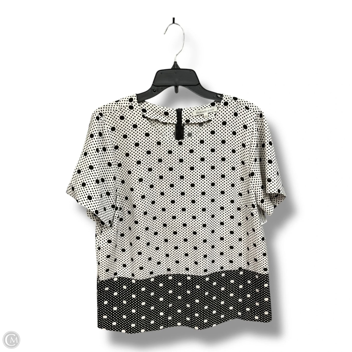 Top Short Sleeve By Daniel Rainn In Polkadot Pattern, Size: L