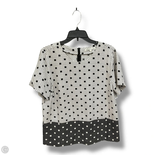 Top Short Sleeve By Daniel Rainn In Polkadot Pattern, Size: L