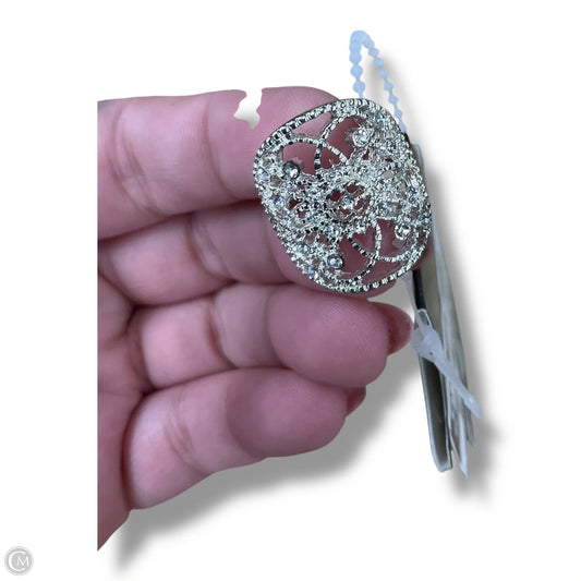 Ring Statement By Clothes Mentor, Size: 6.5