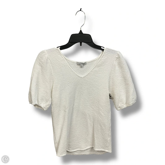 Top Short Sleeve By Green Envelope In White, Size: S