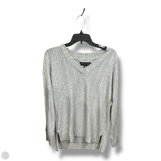 Top Long Sleeve By Andrew Marc In Silver, Size: S
