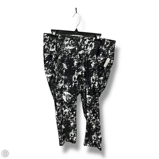Athletic Capris By Livi Active In Black & Grey, Size: 2x