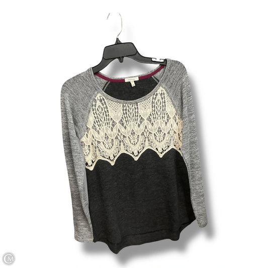 Top Long Sleeve By Maurices In Grey, Size: Xs