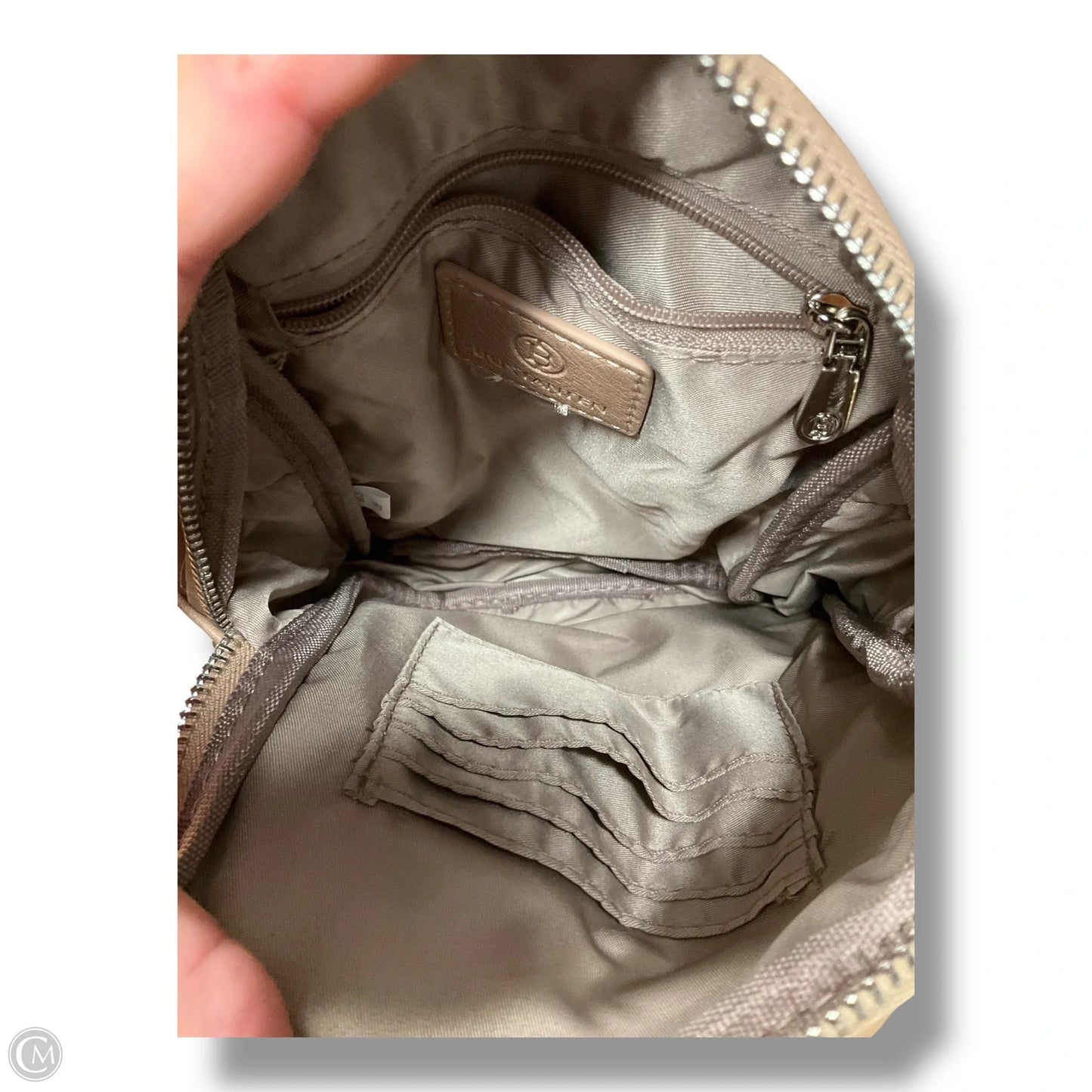 Crossbody By Clothes Mentor, Size: Medium