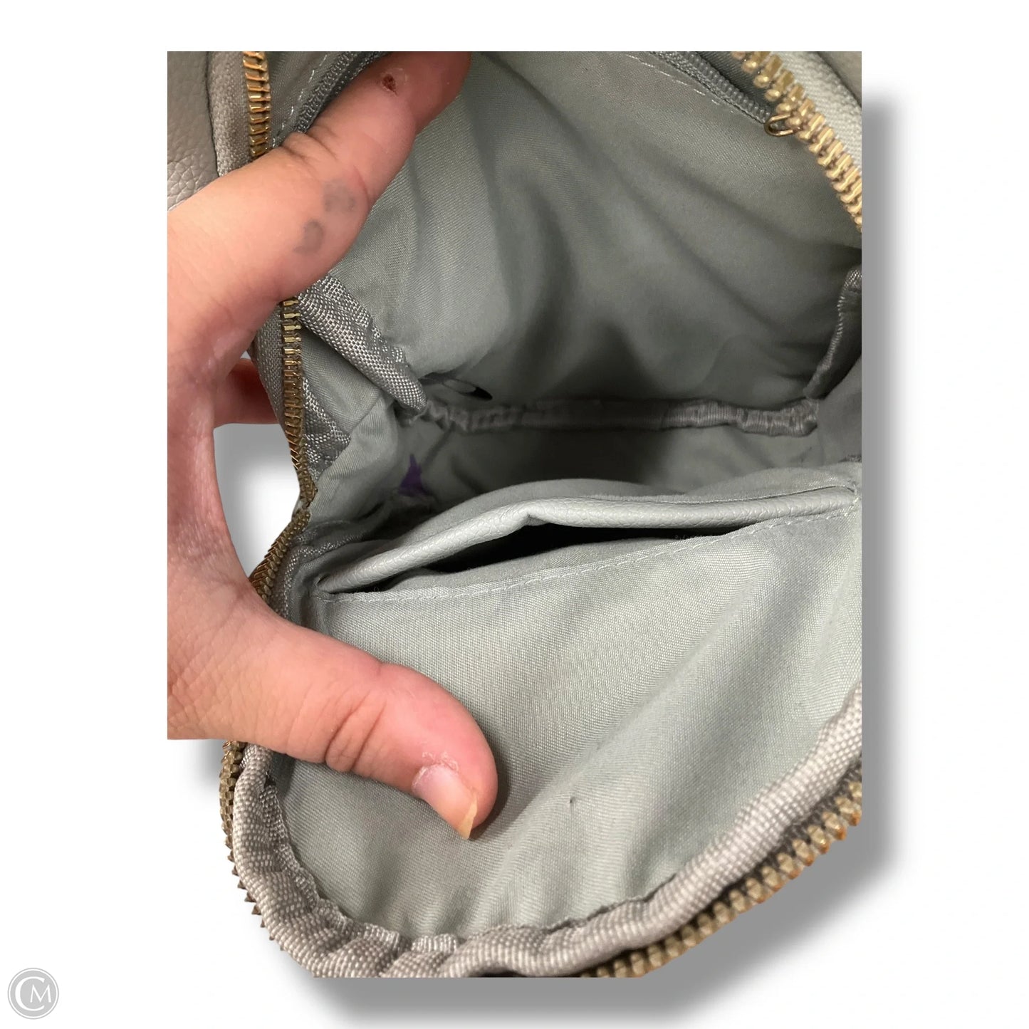 Crossbody By Clothes Mentor, Size: Small
