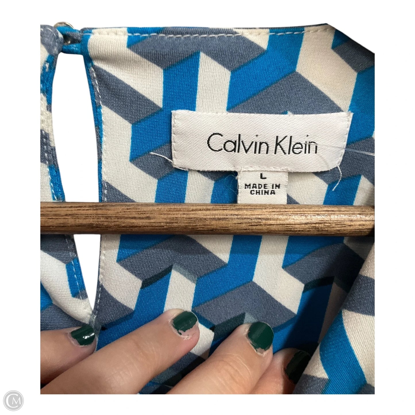 Blouse Sleeveless By Calvin Klein In Geometric Pattern, Size: L