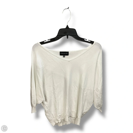 Top Short Sleeve By Premise In White, Size: M