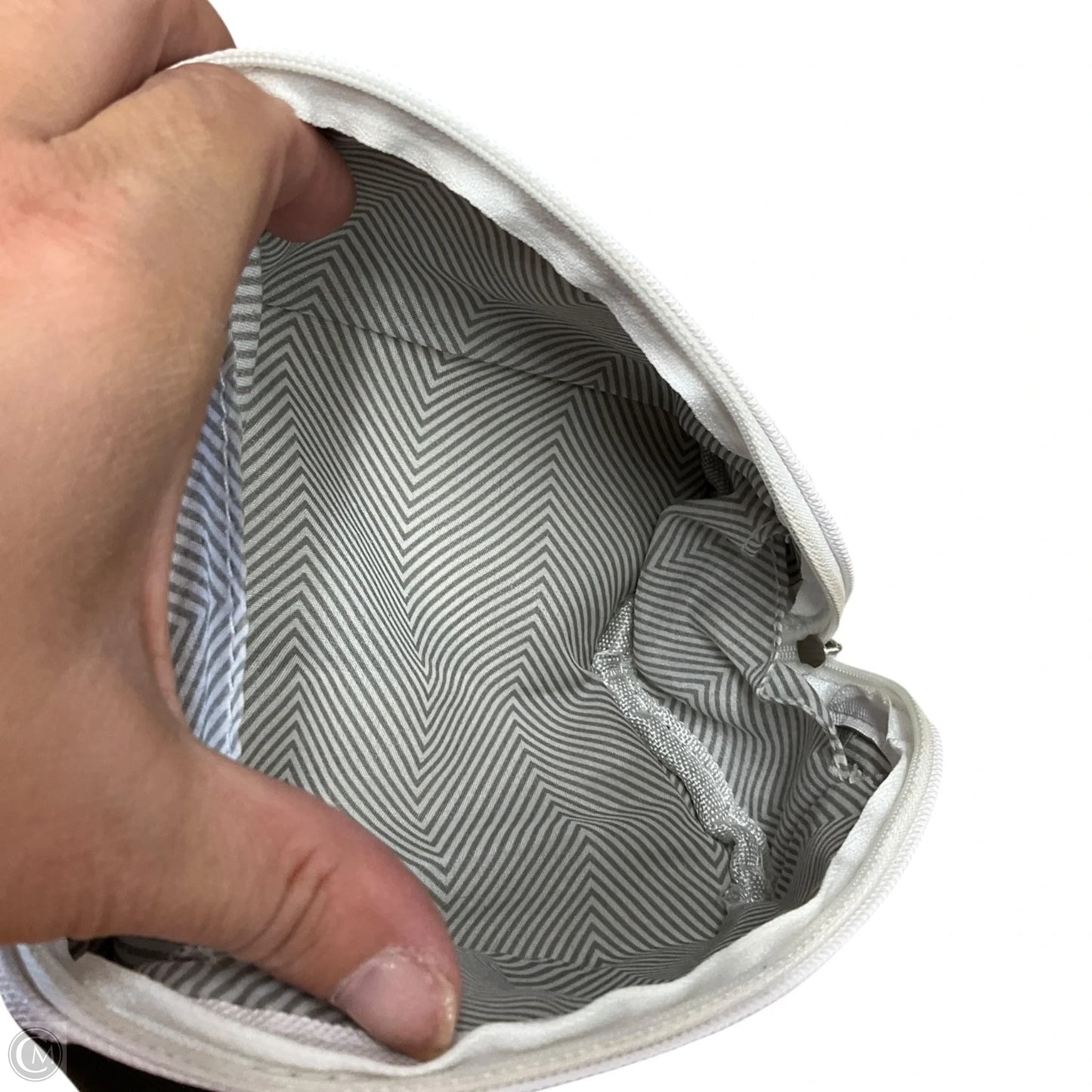 Makeup Bag By Saks Fifth Avenue, Size: Small