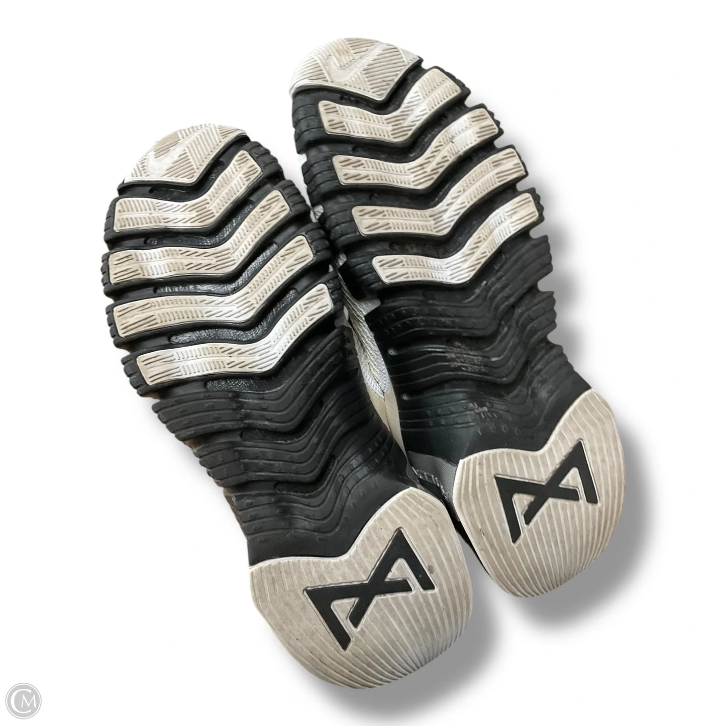 Shoes Athletic By Nike In Black & Cream, Size: 10