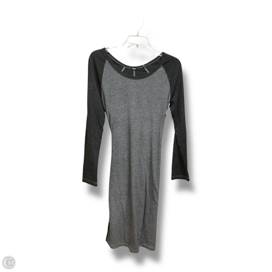 Dress Casual Short By Monrow In Black & Grey, Size: M