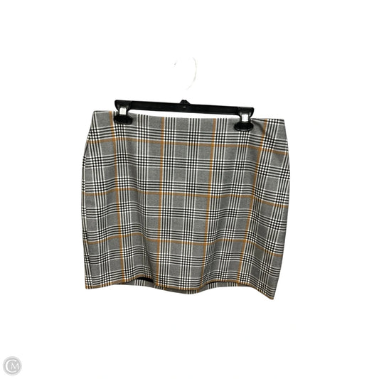 Skirt Mini & Short By Express In Plaid Pattern, Size: L