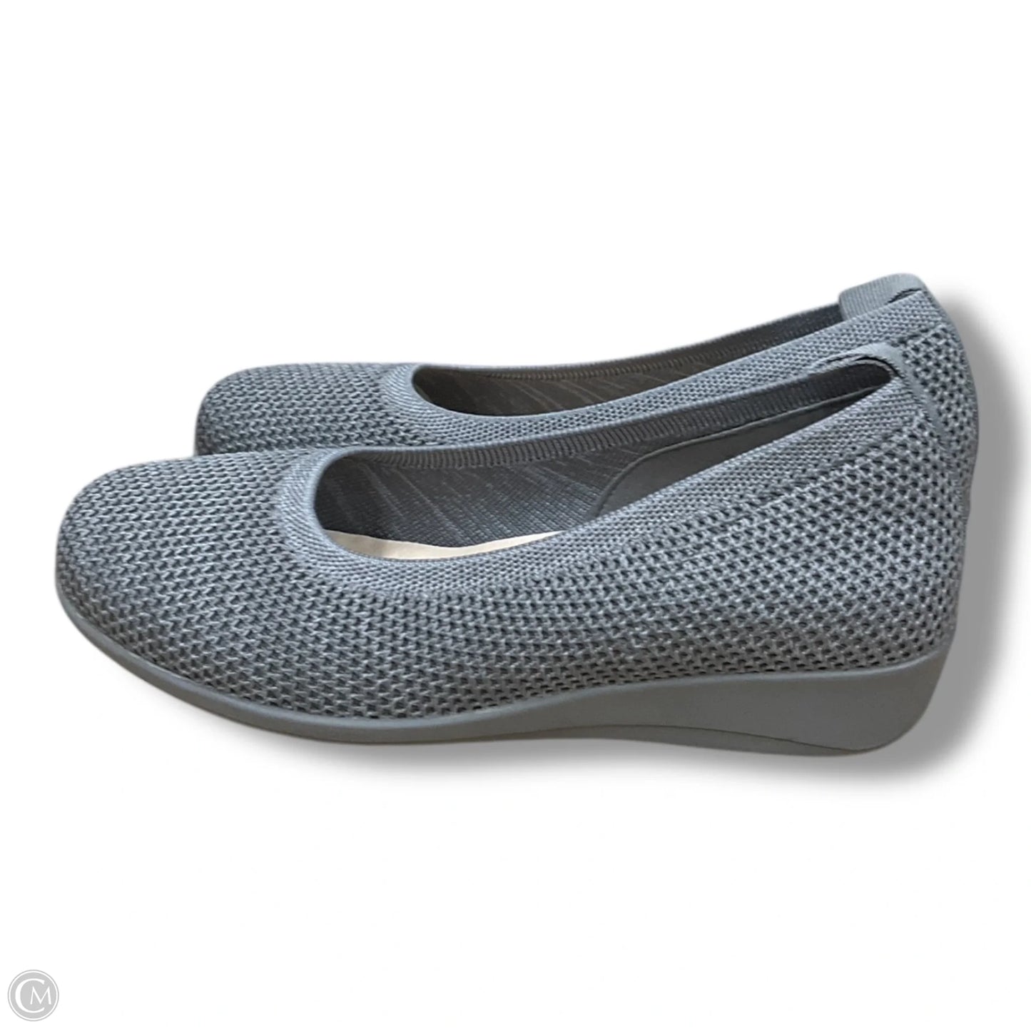 Shoes Flats By Clothes Mentor In Grey, Size: 6.5