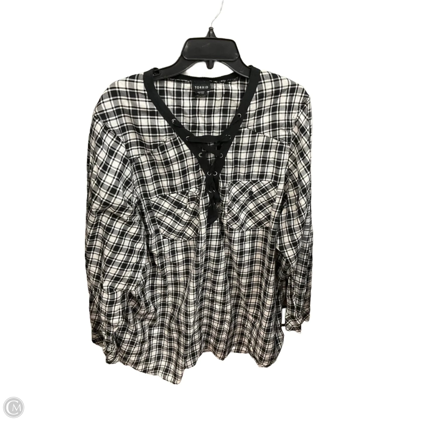 Top Long Sleeve By Torrid In Black & White, Size: 4x