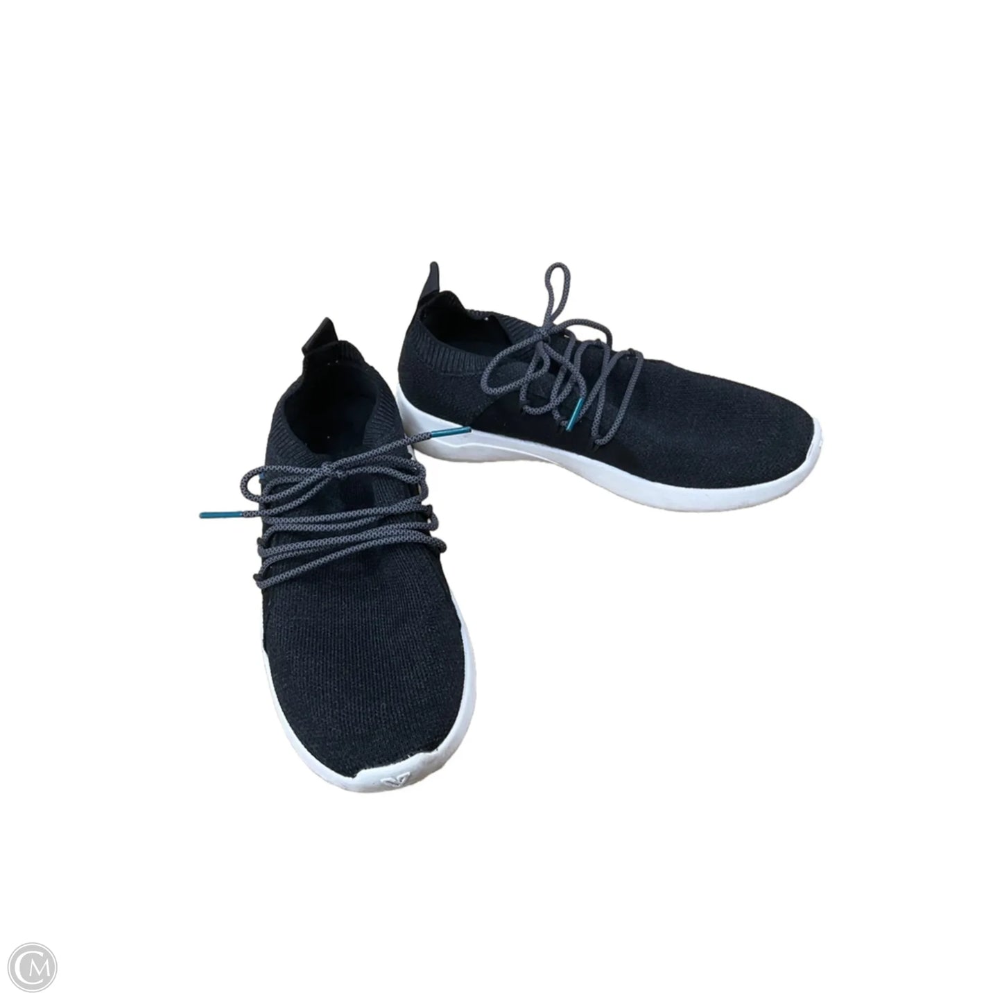 Shoes Sneakers By Clothes Mentor In Black & White, Size: 6