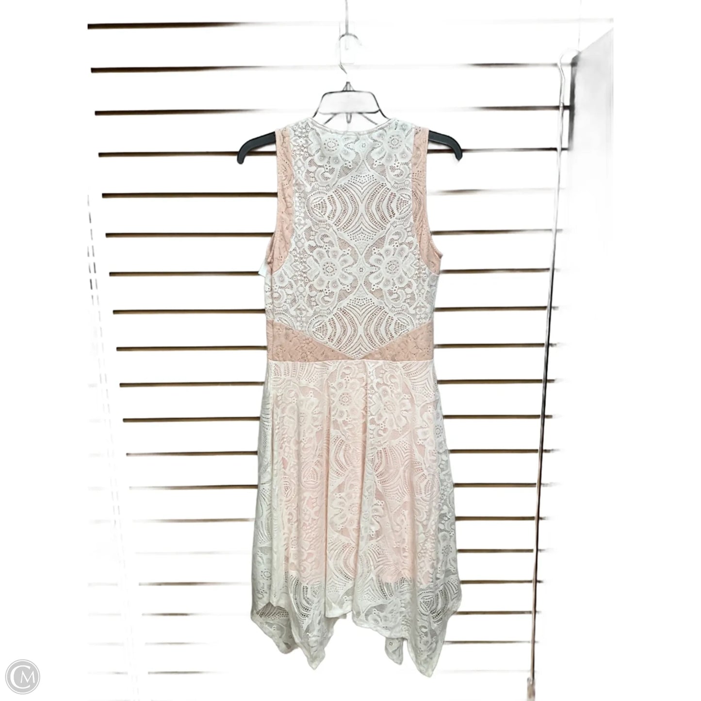 Dress Casual Short By Bcbgmaxazria In Pink & White, Size: M