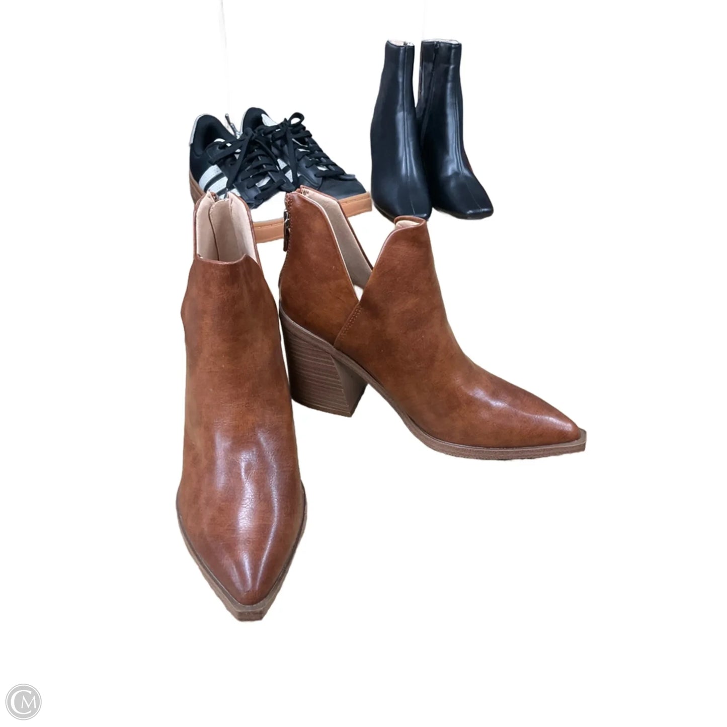 Boots Ankle Heels By Cmc In Brown, Size: 6.5