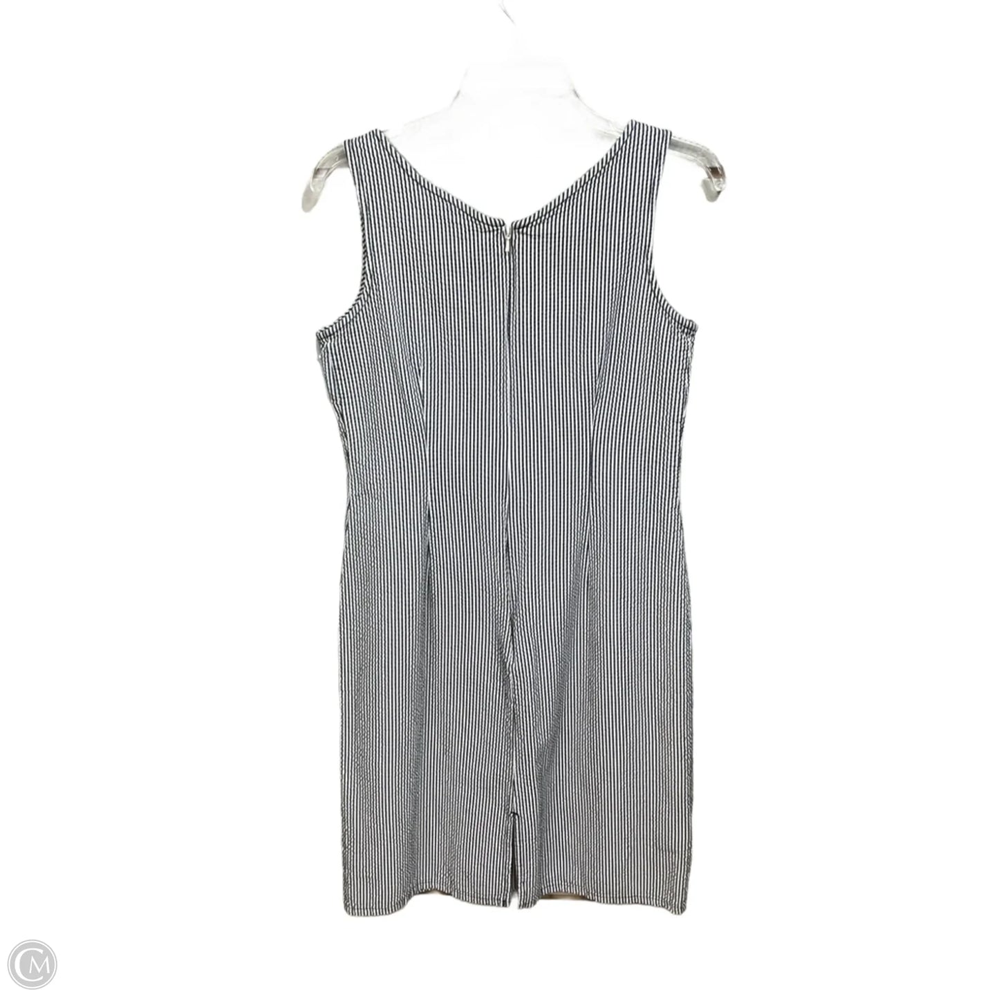Dress Casual Short By Eddie Bauer In Striped Pattern, Size: M