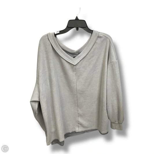 Top Long Sleeve By Cmc In Grey, Size: L