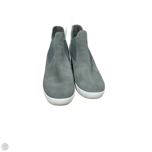 Boots Ankle Flats By Sorel In Green, Size: 10.5