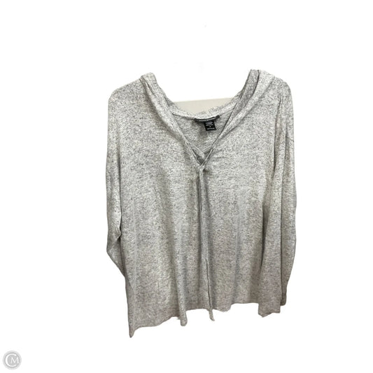 Sweatshirt Hoodie By Ashley Stewart In Grey, Size: 2x