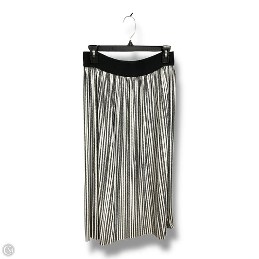 Skirt Midi By Clothes Mentor In Black & White, Size: M