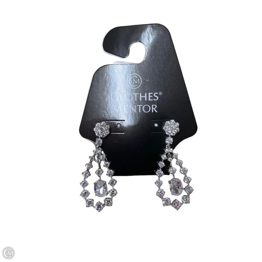 Earrings Dangle/drop By Clothes Mentor