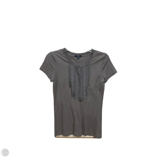 Top Short Sleeve By Gap In Grey, Size: M